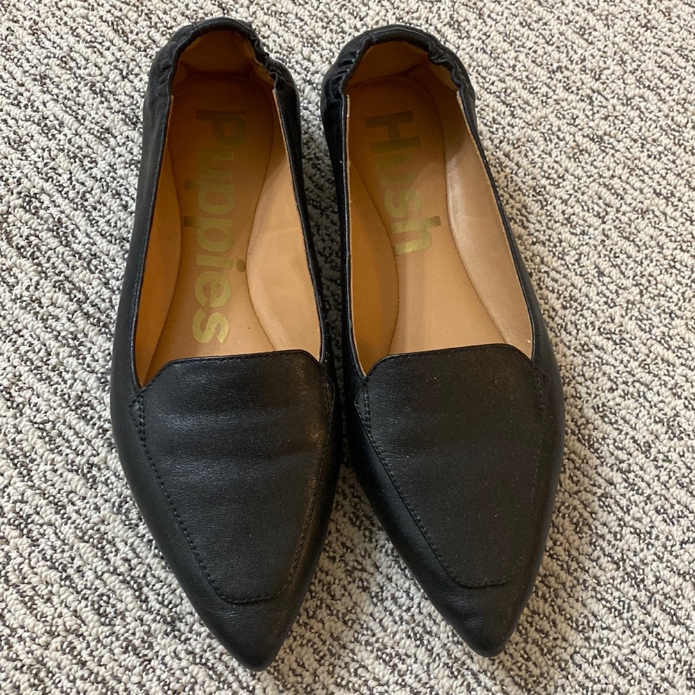 Hazel Pointe Leather flat